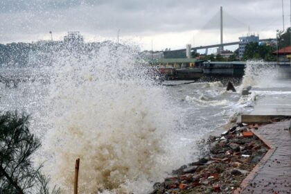 Abnormal rise in Bay of Bengal sea level last 30 years west Bengal getting warmer faster than other parts of india