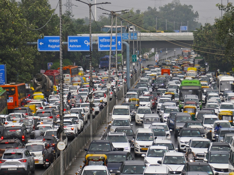 People will get huge discount on road tax by scrapping old vehicles and buying new vehicles.