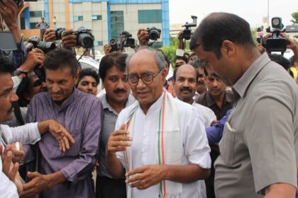 Lok Sabha Elections 2024: Digvijay Singh is in the fray in Rajgarh after 33 years