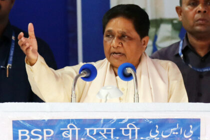 Nagpur : Former Chief minister of Uttar Pradesh and BSP supremo Mayawati during an election rally ahead of Lok Sabha Elections