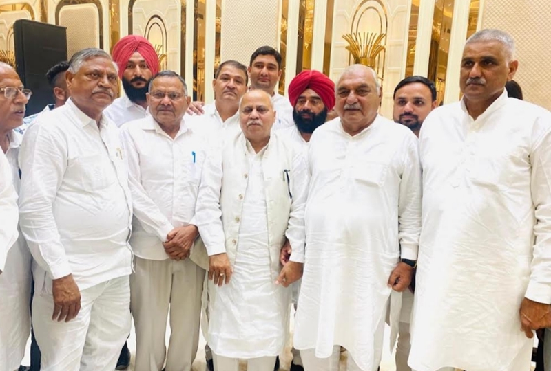 Haryana: Ahead of polls, 3 Independent MLAs extend support to Congres