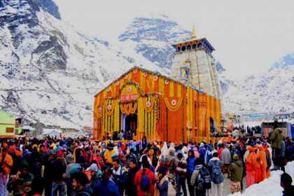 The doors of the eleventh Jyotirling Kedarnath Dham opened.