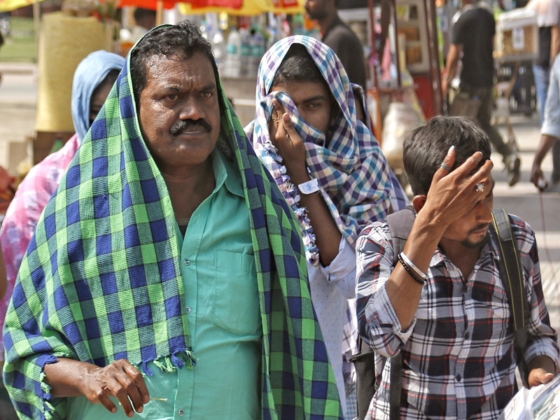 west bengal scorching heat broke 70 years record in Kolkata April 30 became hottest day of this season hooghly river kmc