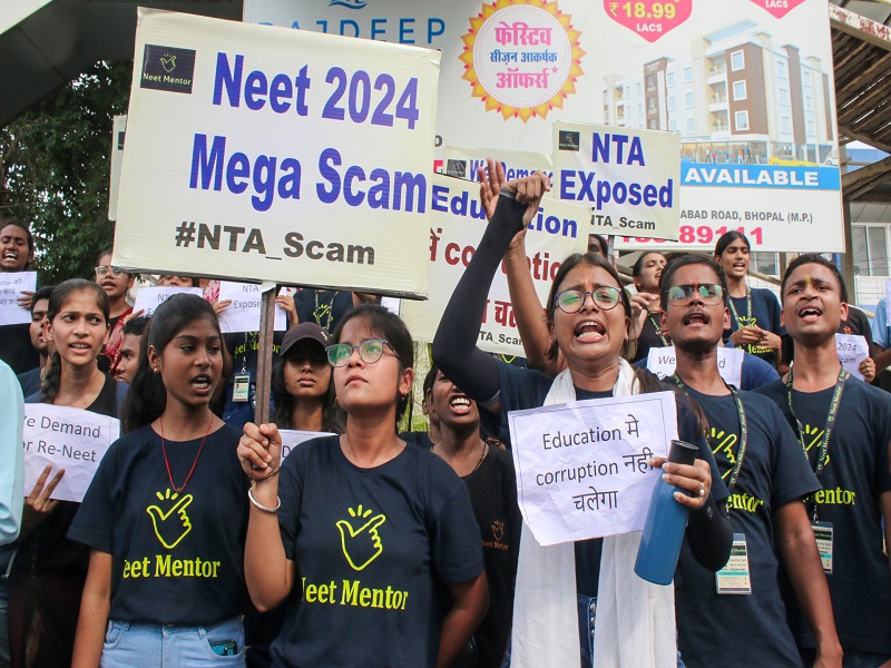 Students protesting against alleged irregularities in NEET exam in Bhopal, Madhya Pradesh (Photo- IANS)