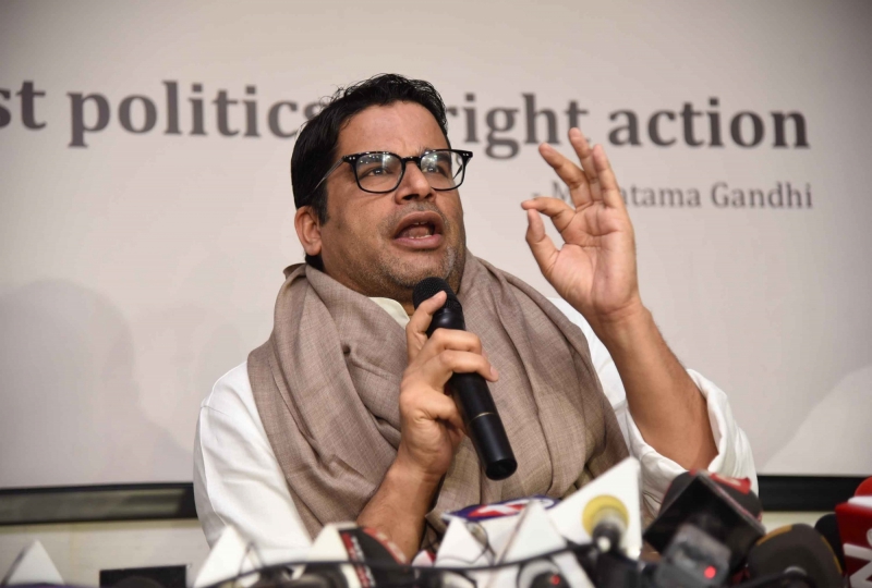 Patna: Election strategist Prashant Kishore addresses a press conference in Patna on Feb 18, 2020. (Photo: IANS)