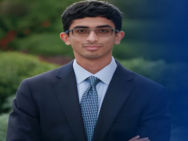 gen z Indian-American candidate Georgia Senate elections got tremendous support Senator John Ossoff know Ashwin Ramaswam