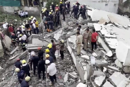 7 people died after a 6-storey building collapsed in Surat, Gujarat, how old was the building?