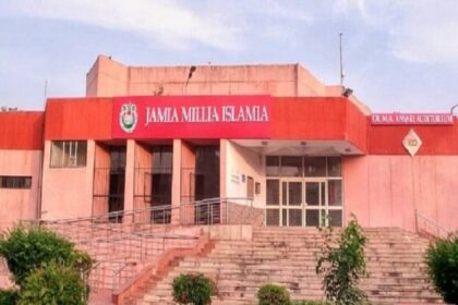 FIR against 3 professors of Jamia Millia on the complaint of Dalit employee, accused of caste based abuses and pressurizing to change religion