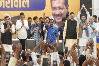 2 दिन बाद छोड़ दूंगा दिल्ली सीएम का पद...,अरविंद केजरीवाल ने की घोषणा- जनता के फैसले तक नहीं बैठूंगा कुर्सी पर