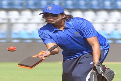 Mumbai: Former Indian cricketer Jhulan Goswami during a training session with the Mumbai Indians' Junior Girls team, at Wankhede Stadium in Mumbai on Friday, May 19, 2023.(Photo: IANS)