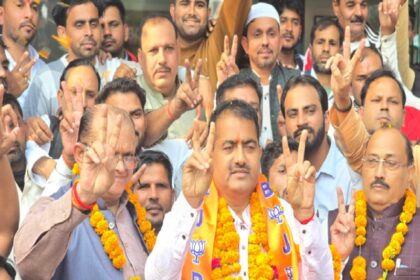 Ramveer Singh, BJP candidate from Kundarki seat (Photo-X)