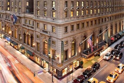 Roosevelt Hotel in Manhattan