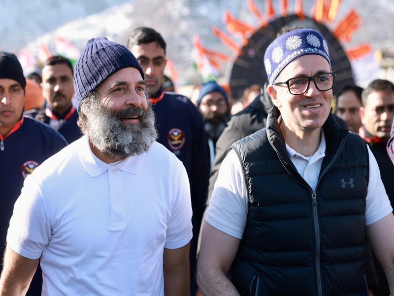 jammu and kashmir cm Omar Abdullah termed Congress's stand wrong on issue of EVM said - respect the mandate