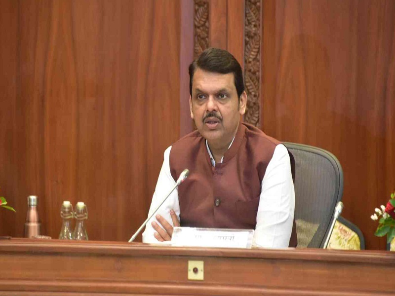 Mumbai: Maharashtra Chief Minister Devendra Fadnavis reviews the next 100-day plan for the Higher and Technical Education, Forest, and Agriculture Departments at the Sahyadri Guest House in Mumbai on Thursday, December 26, 2024. (Photo: IANS)