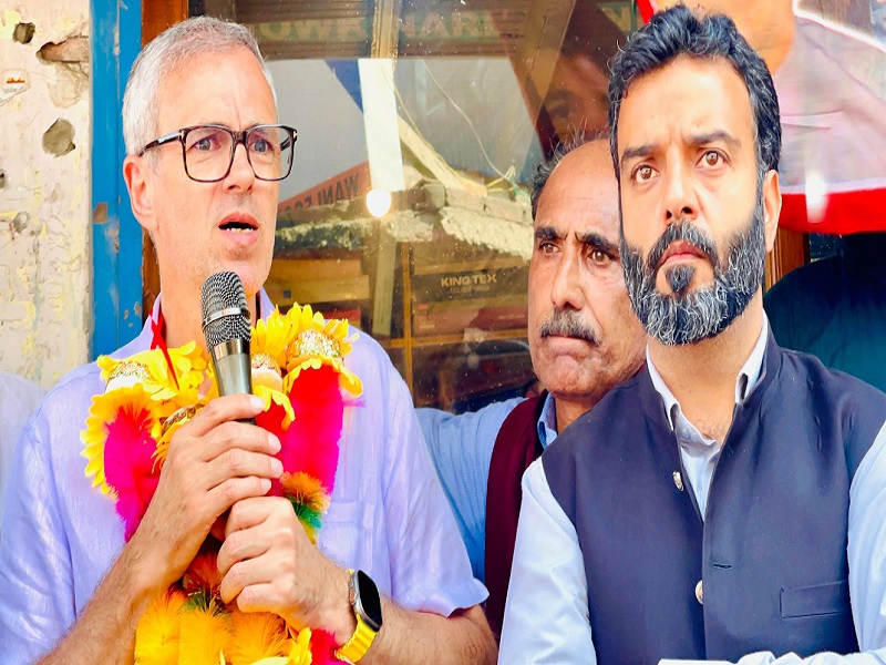 Shia MP Ruhullah Mehdi and Omar Abdullah (Photo- IANS)