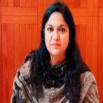 Suspension of Jharkhand's famous IAS Pooja Singhal revoked (Photo- IANS)