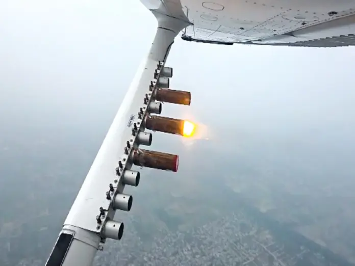 New Delhi: IIT Kanpur Conducts Cloud Seeding Mission